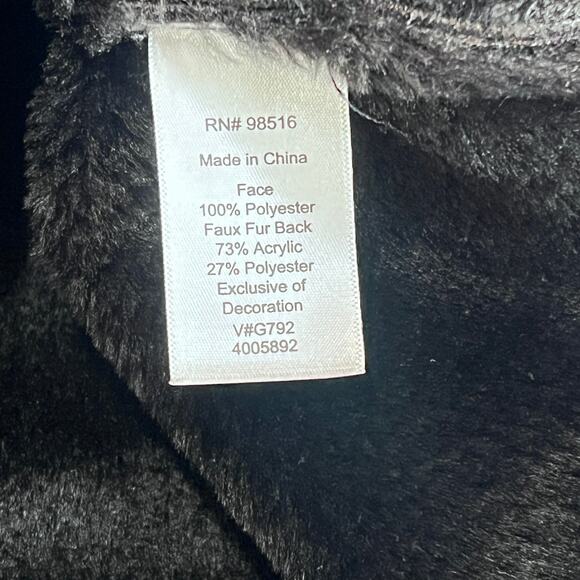 Coldwater Creek Faux Suede Faux Fur Vest L Gray Toggle Closure Winter Boho - Picture 4 of 12